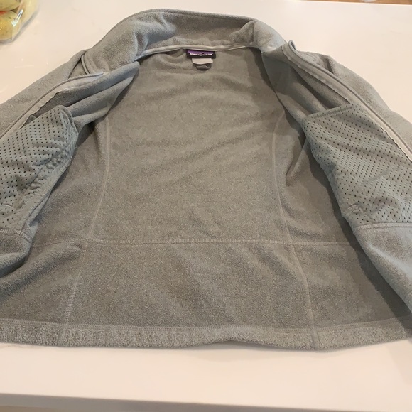 Patagonia full-zip women’s XS fleece - Picture 5 of 5